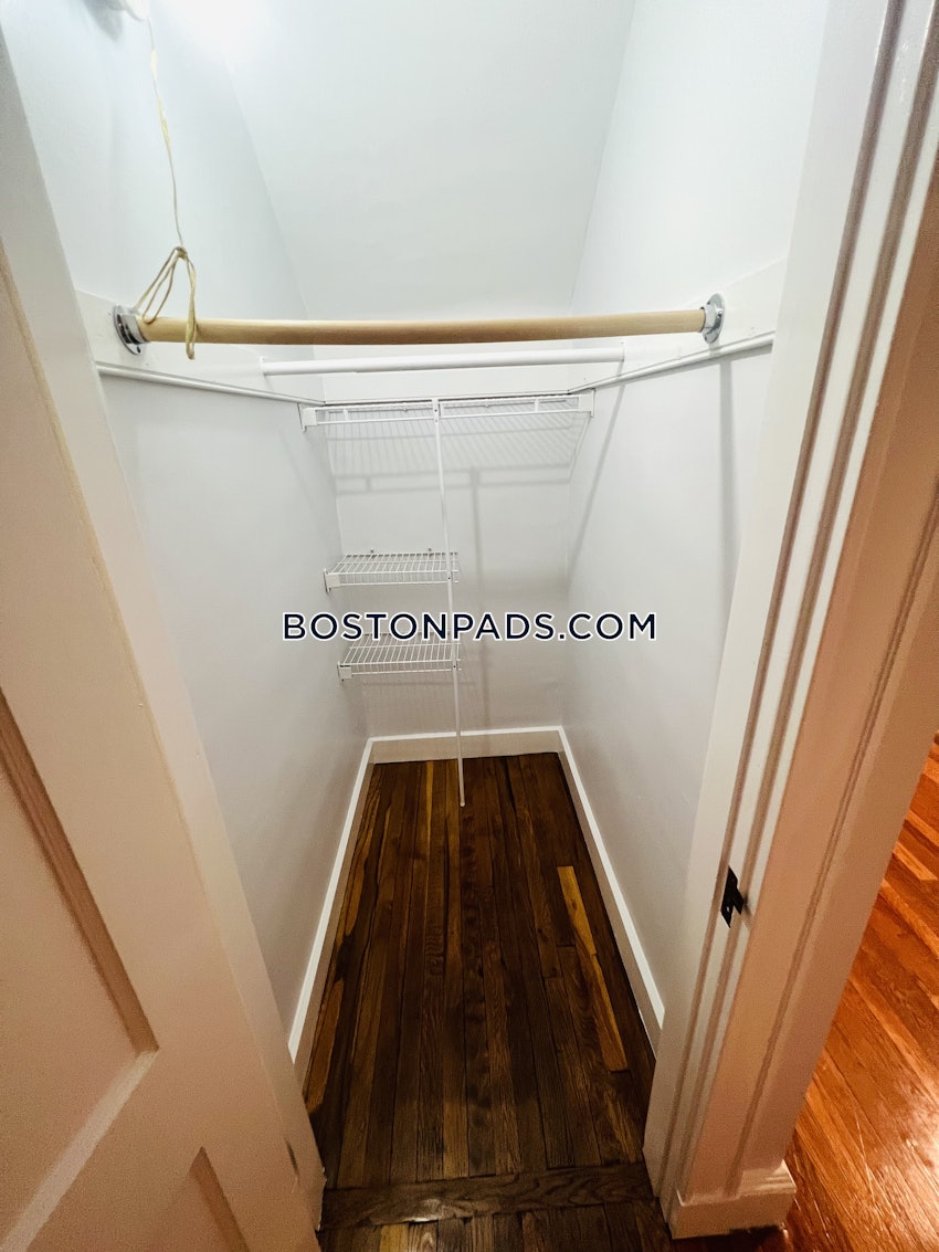 BOSTON - HYDE PARK - 2 Beds, 1 Bath - Image 18