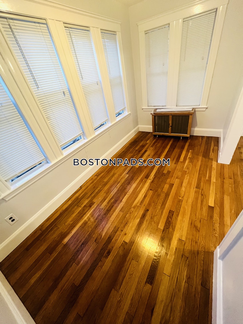 BOSTON - HYDE PARK - 2 Beds, 1 Bath - Image 16