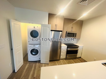 Boston - 2 Beds, 1 Baths