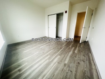 Boston - 2 Beds, 1 Baths