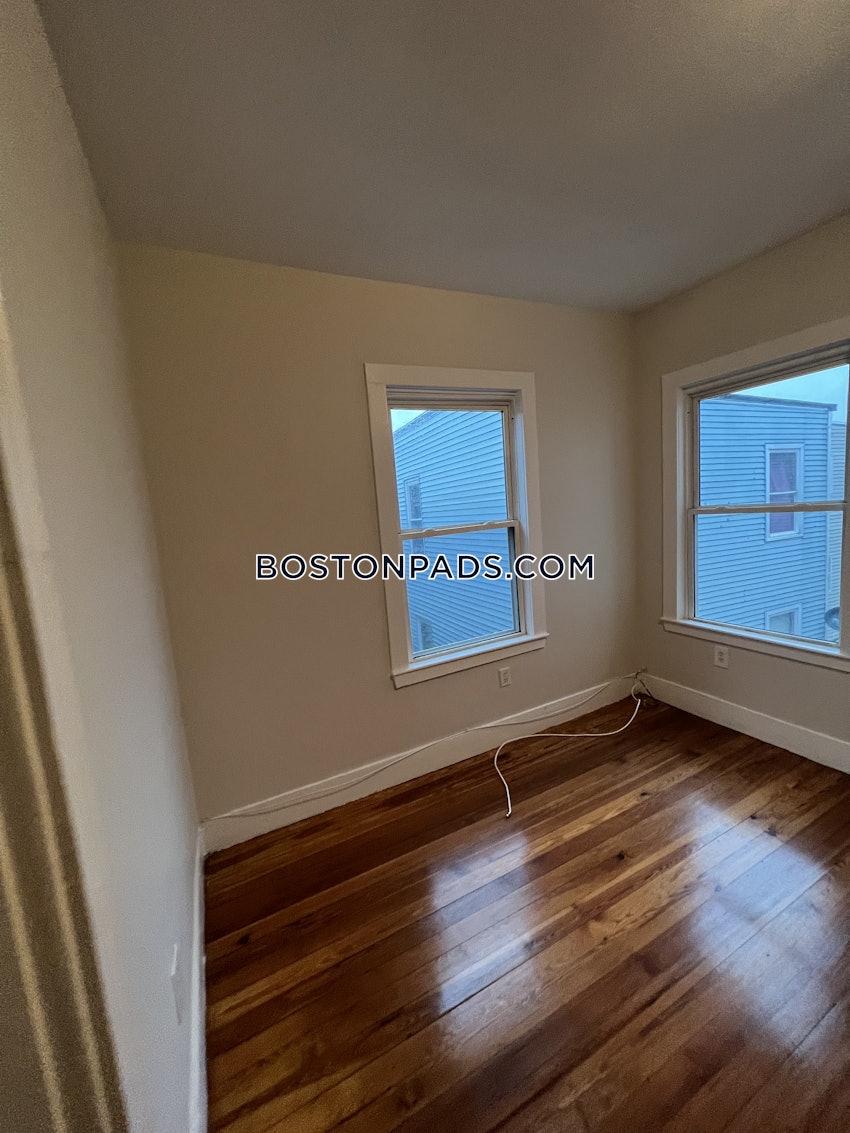 BOSTON - DORCHESTER - SAVIN HILL - 3 Beds, 2 Baths - Image 26