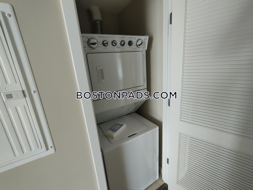 BOSTON - BACK BAY - 2 Beds, 2 Baths - Image 48