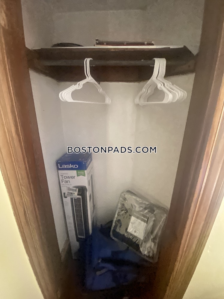 Bristol Rd., Medford