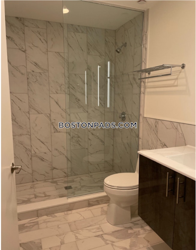 Boston - $2,900+ /mo