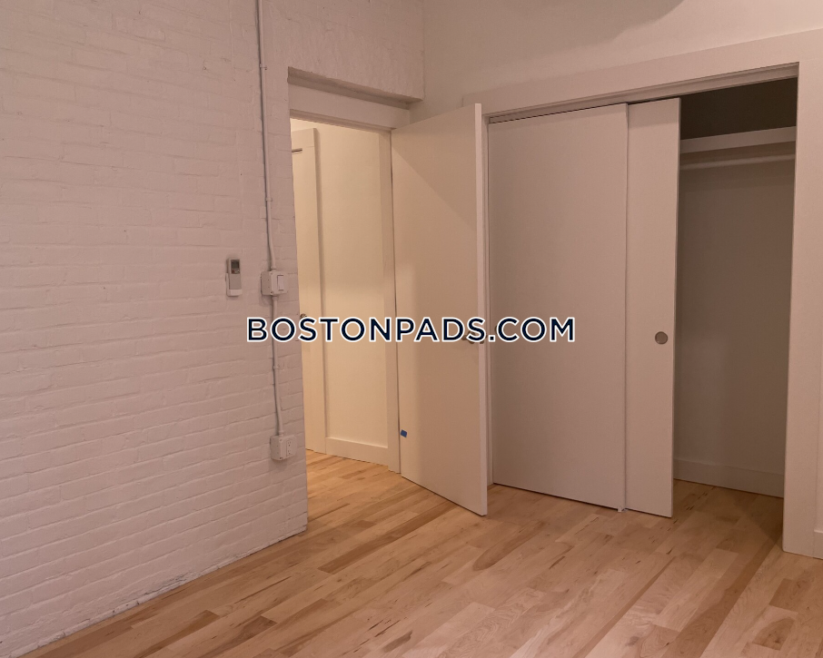 Boston - 0 Beds, 2 Baths