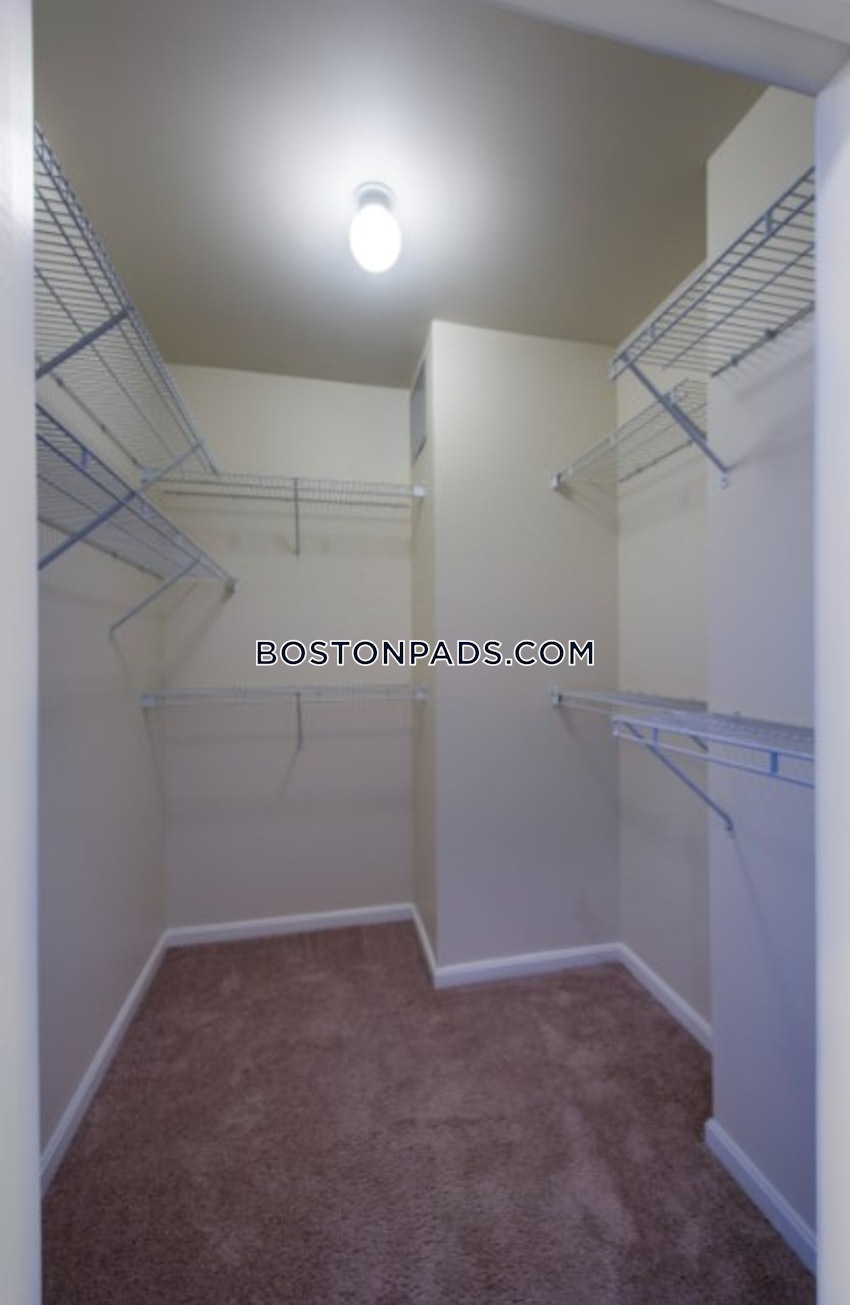 ANDOVER - 2 Beds, 2 Baths - Image 5