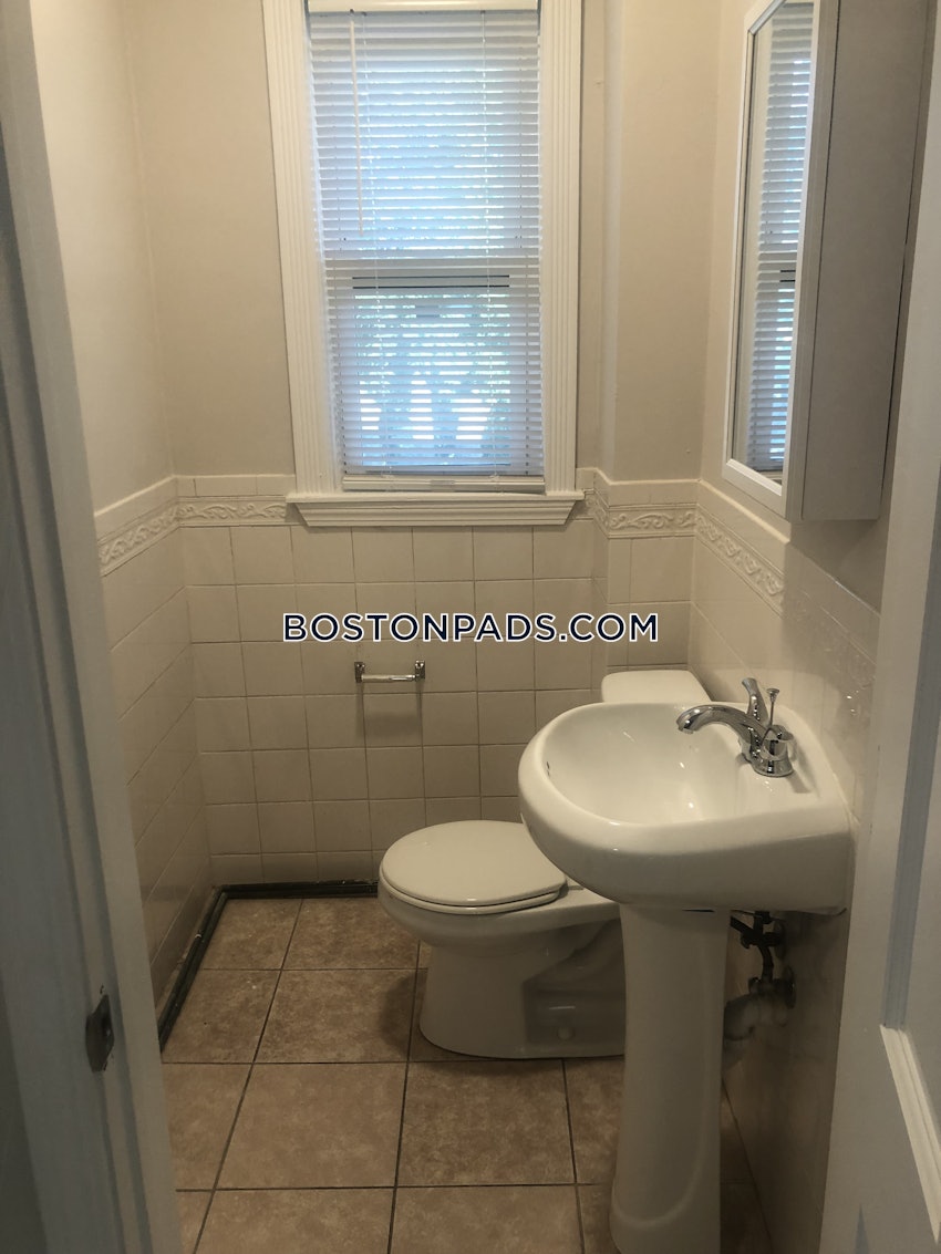 BOSTON - DORCHESTER - SAVIN HILL - 3 Beds, 1.5 Baths - Image 28