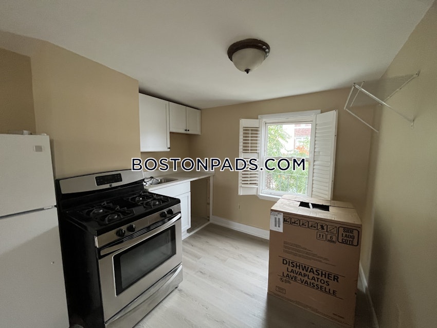 BOSTON - SOUTH BOSTON - WEST SIDE - 2 Beds, 1 Bath - Image 2