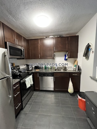 Watertown 1 Bed 1 Bath - $2,600 No Fee