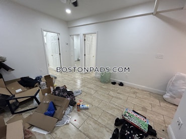 Boston - 4 Beds, 2 Baths