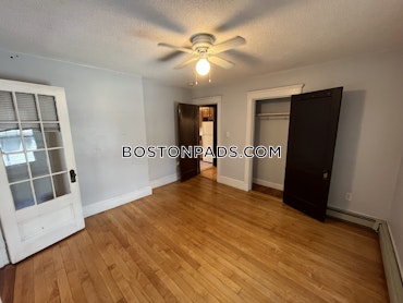 Boston - 2 Beds, 1 Baths