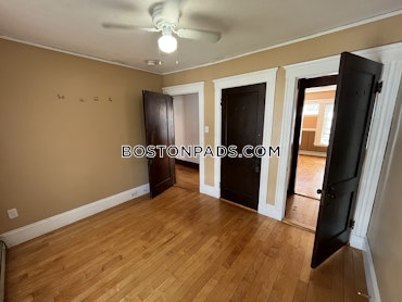 Boston - 2 Beds, 1 Baths