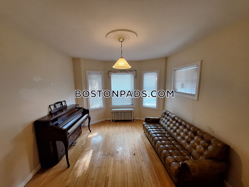 BOSTON - DORCHESTER - GROVE HALL - 3 Beds, 1 Bath - Image 10