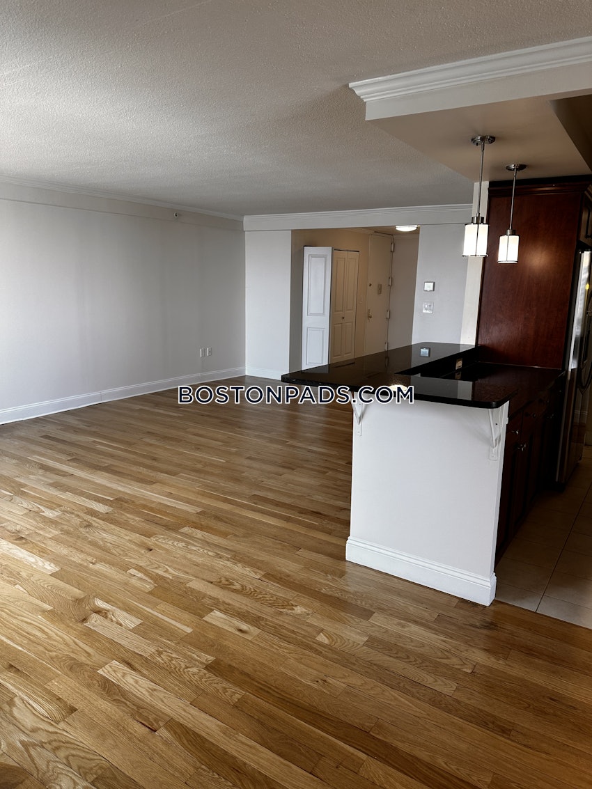 BOSTON - WEST END - 3 Beds, 2.5 Baths - Image 7