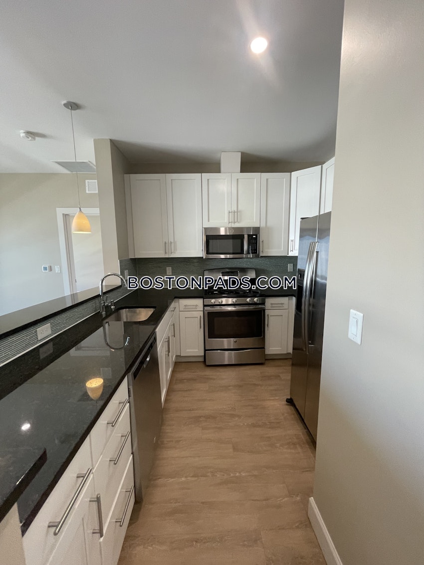 CAMBRIDGE- EAST CAMBRIDGE - 2 Beds, 2 Baths - Image 3