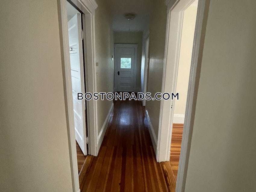 CAMBRIDGE - MT. AUBURN/BRATTLE/ FRESH POND - 3 Beds, 1 Bath - Image 28