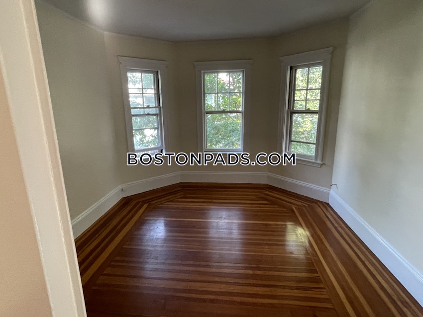 CAMBRIDGE - MT. AUBURN/BRATTLE/ FRESH POND - 3 Beds, 1 Bath - Image 19