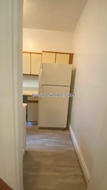 Boston - 2 Beds, 1 Baths