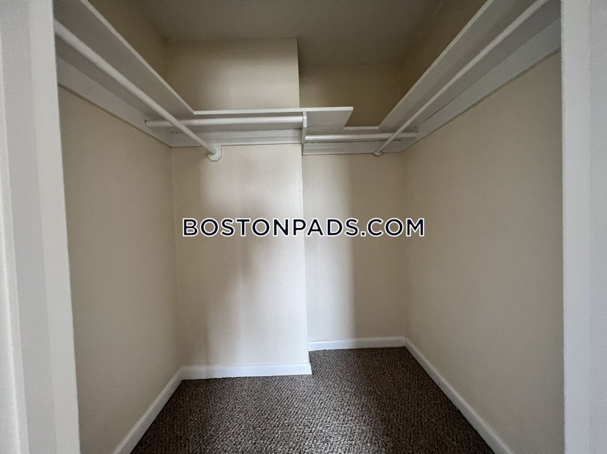 WATERTOWN - 1 Bed, 1 Bath - Image 23