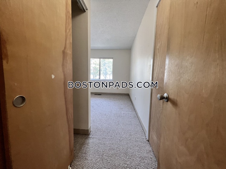 North Beacon St., Boston