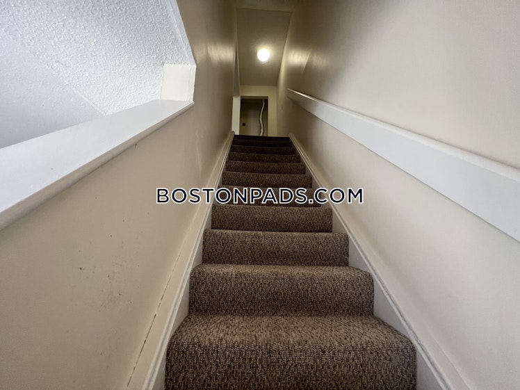 North Beacon St., Boston