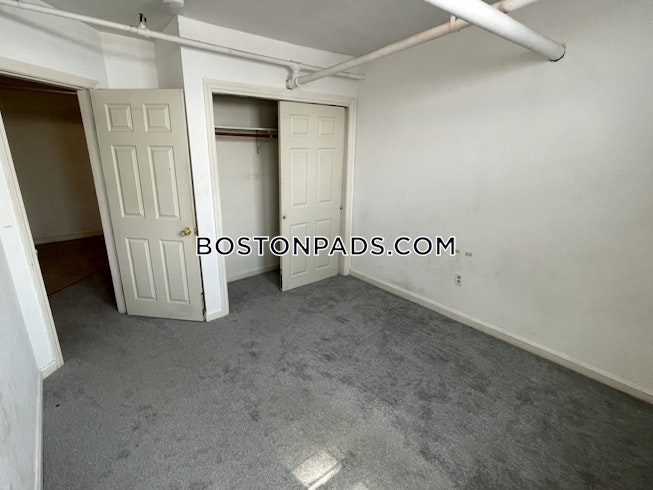 Boston - $3,400+ /mo