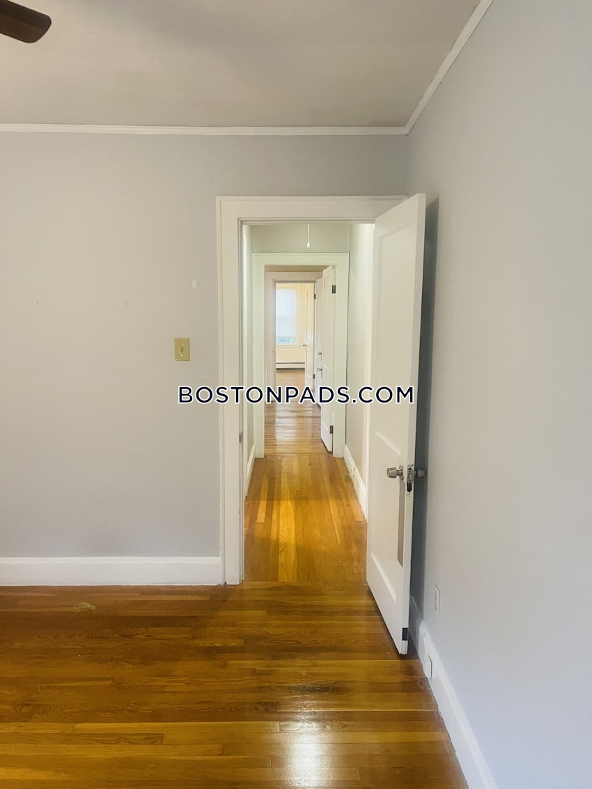 BOSTON - DORCHESTER - NEPONSET - 3 Beds, 1 Bath - Image 3