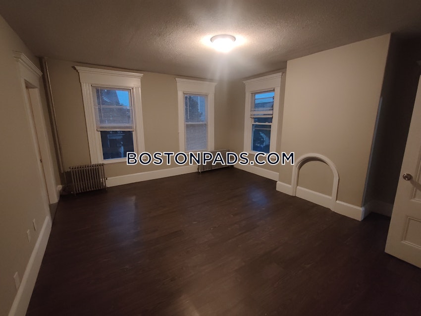 BOSTON - SOUTH BOSTON - EAST SIDE - 4 Beds, 1 Bath - Image 44