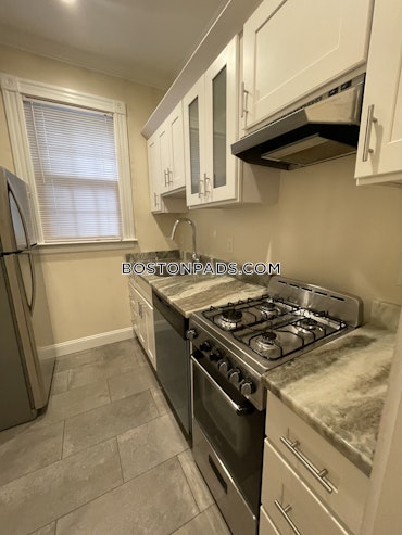 Boston - 1 Beds, 1 Baths