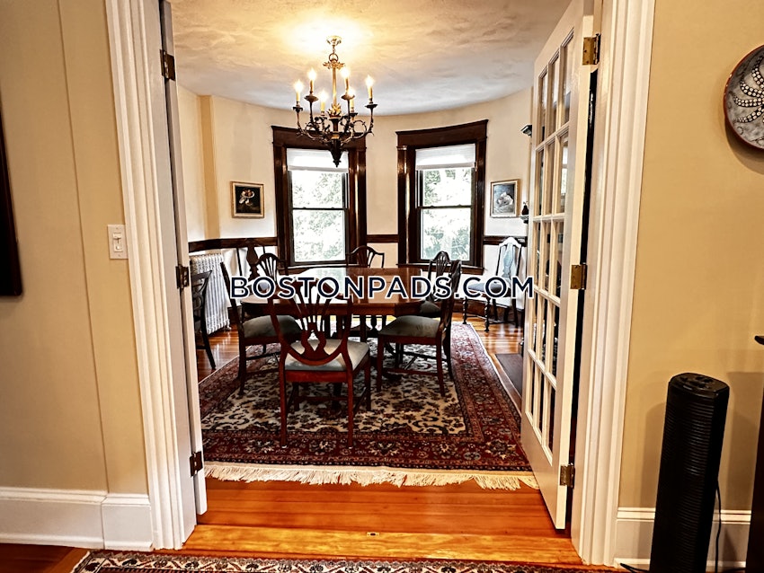 BOSTON - JAMAICA PLAIN - CENTER - 3 Beds, 1 Bath - Image 12