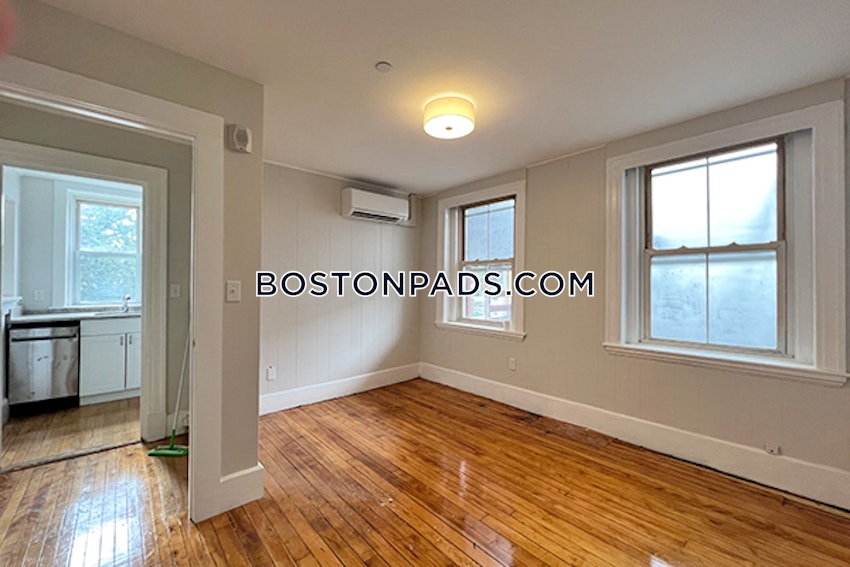 BEVERLY - 1 Bed, 1 Bath - Image 3
