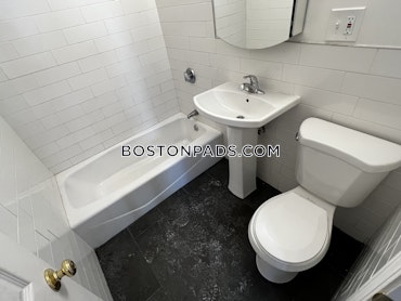 Boston - 4 Beds, 2 Baths