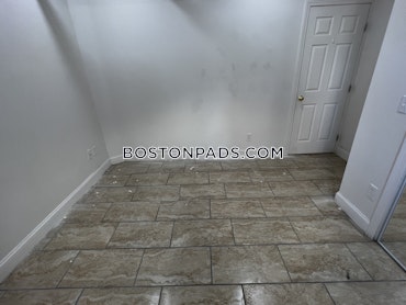 Boston - 4 Beds, 2 Baths