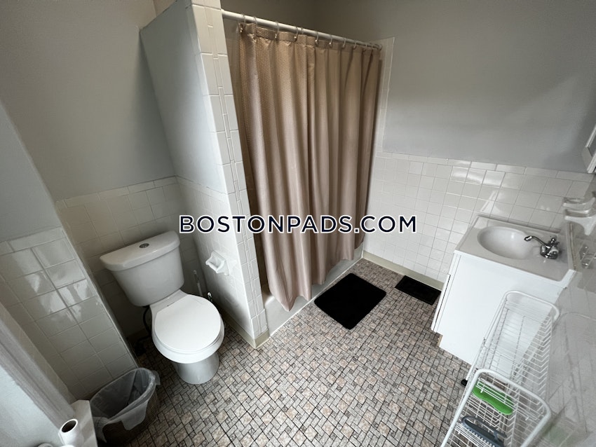 BOSTON - ROXBURY - 3 Beds, 2 Baths - Image 137