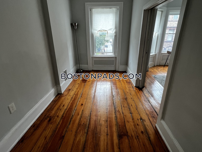 BOSTON - ROXBURY - 3 Beds, 2 Baths - Image 84