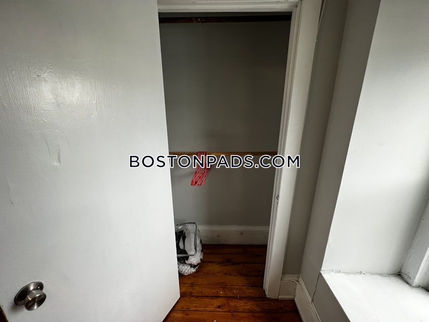 BOSTON - ROXBURY - 3 Beds, 2 Baths - Image 77