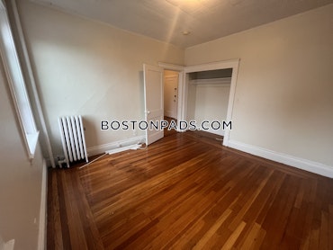 Boston - 1 Beds, 1 Baths