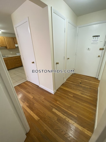 Boston - 1 Beds, 1 Baths