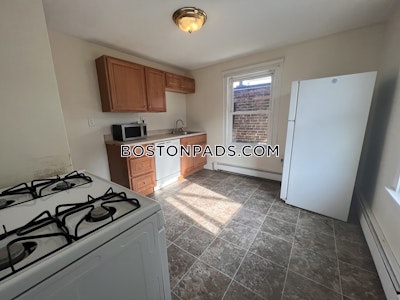 Cambridge Apartment for rent 3 Bedrooms 1 Bath  North Cambridge - $2,800