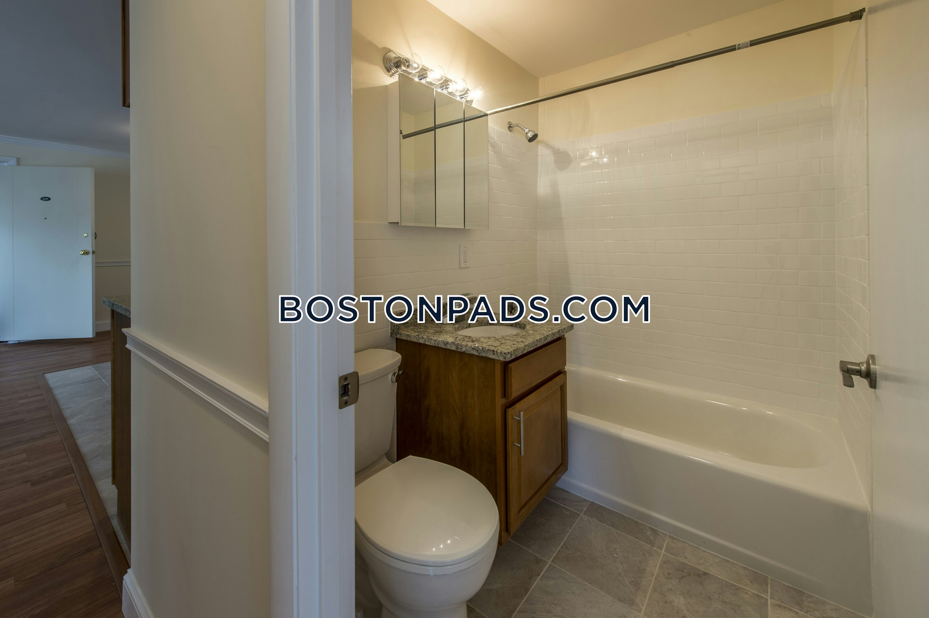 Woburn - 1 Beds, 1 Baths