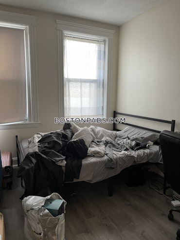 Boston - 1 Beds, 1 Baths