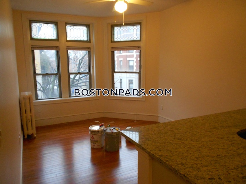 BOSTON - NORTHEASTERN/SYMPHONY - 1 Bed, 1 Bath - Image 10