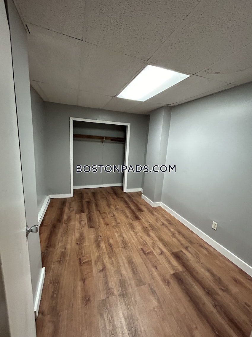 BOSTON - FENWAY/KENMORE - 2 Beds, 1 Bath - Image 12