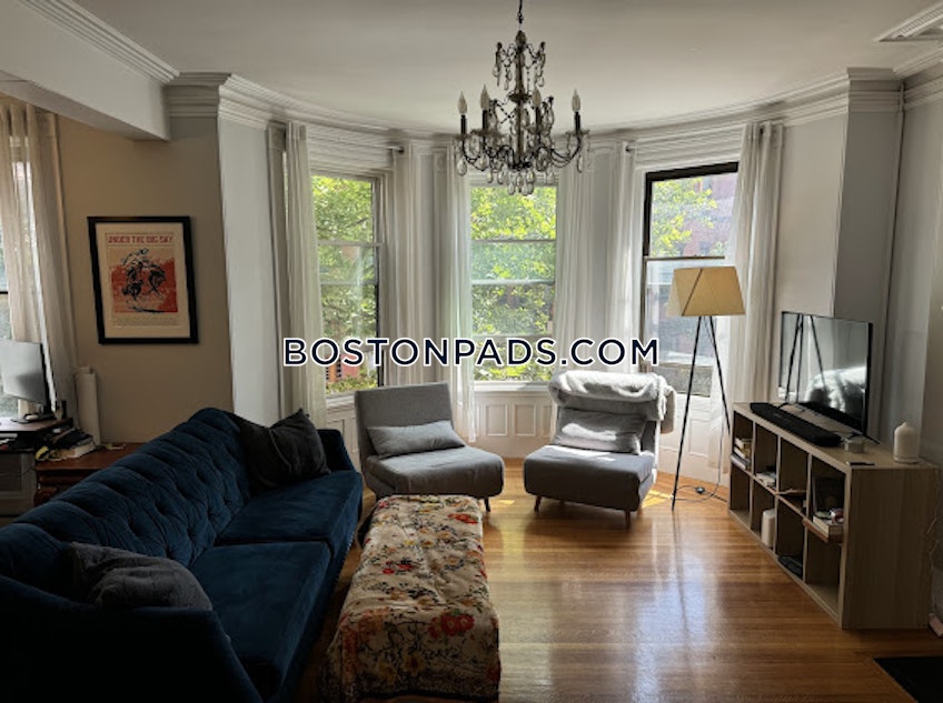 Boston - $4,500+ /month