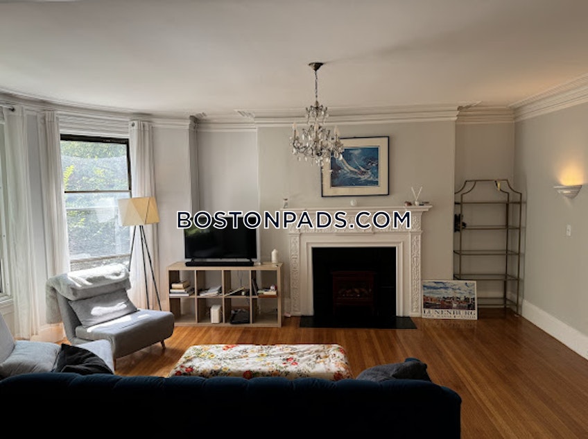 Boston - $4,500+ /month