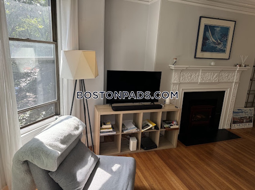 Boston - $4,500+ /month