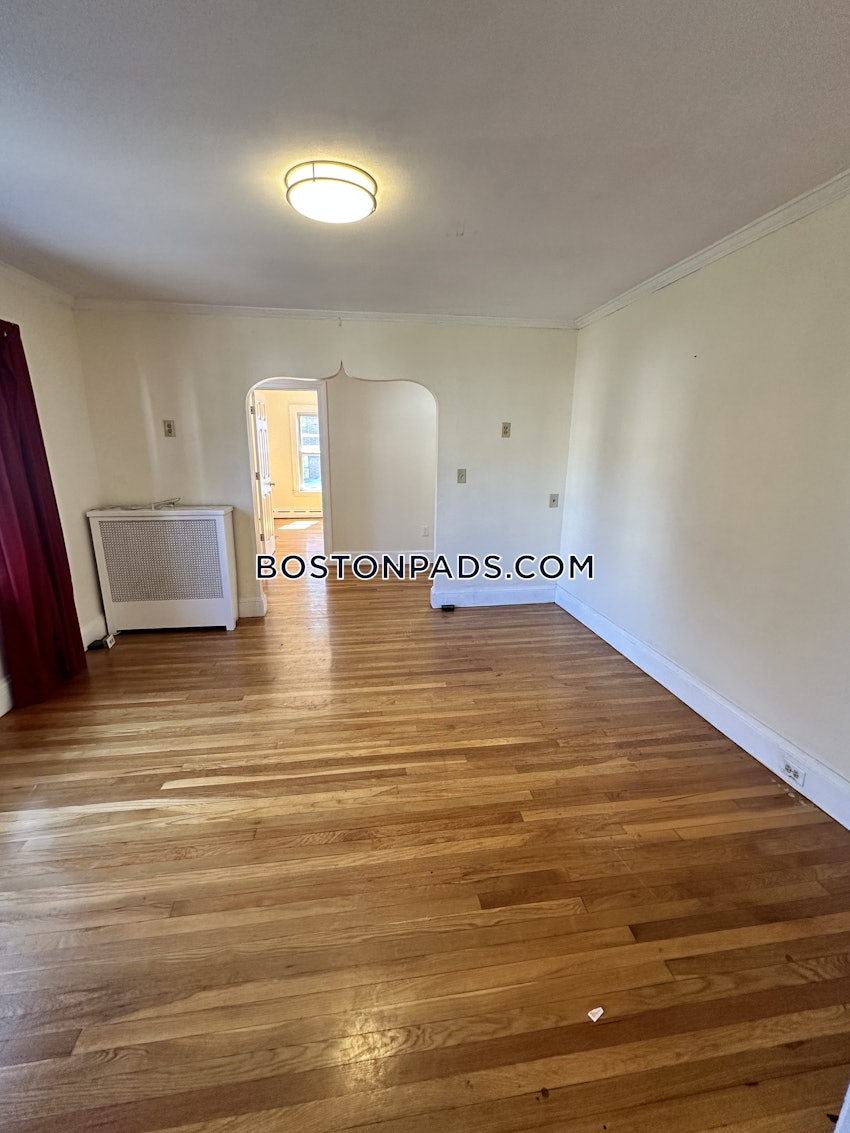 BOSTON - BRIGHTON - CLEVELAND CIRCLE - 4 Beds, 1 Bath - Image 80