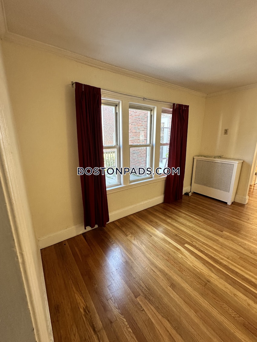 BOSTON - BRIGHTON - CLEVELAND CIRCLE - 4 Beds, 1 Bath - Image 79