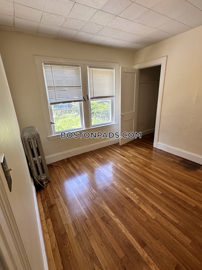 BOSTON - BRIGHTON - CLEVELAND CIRCLE - 4 Beds, 1 Bath - Image 77