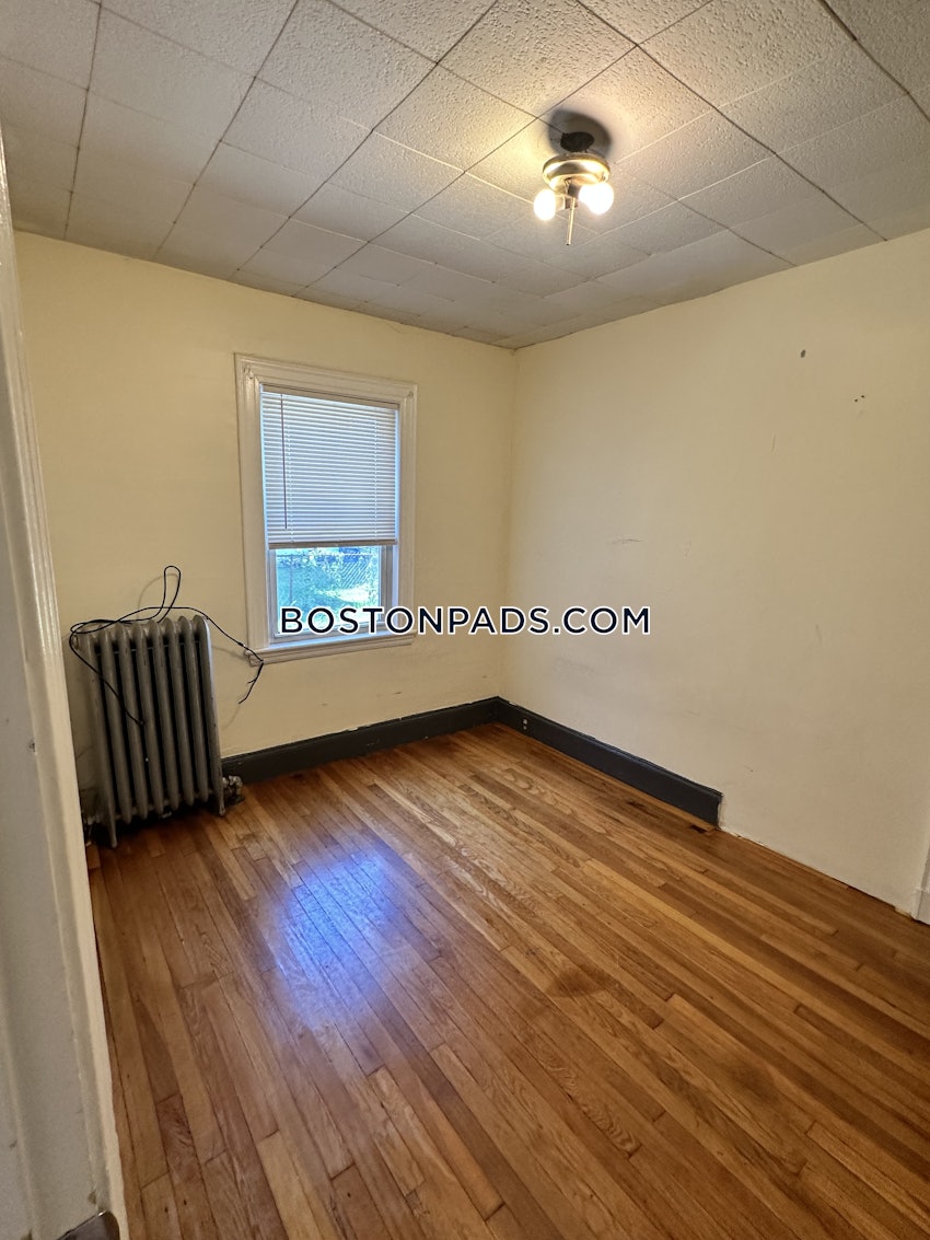 BOSTON - BRIGHTON - CLEVELAND CIRCLE - 4 Beds, 1 Bath - Image 68